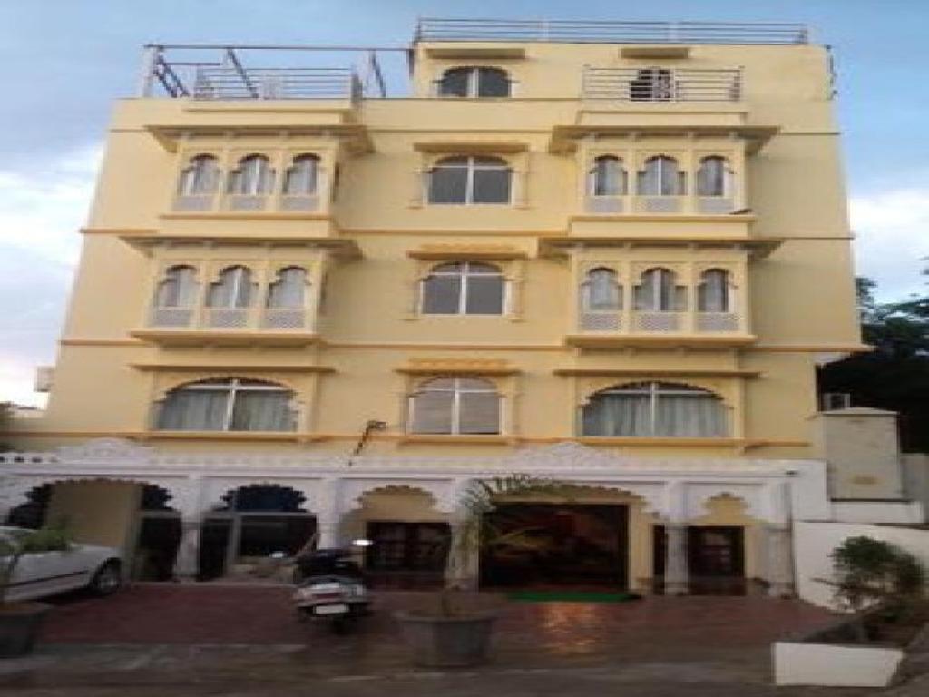 Hotel Mahima Palace Udaipur Exterior photo